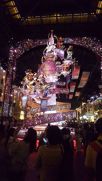 伊克斯皮兒莉IKSPIARI  DISNEY STORE  Tokyo DisneyLand東京迪士尼度假區35週年慶Happiest Celebration (180).jpg