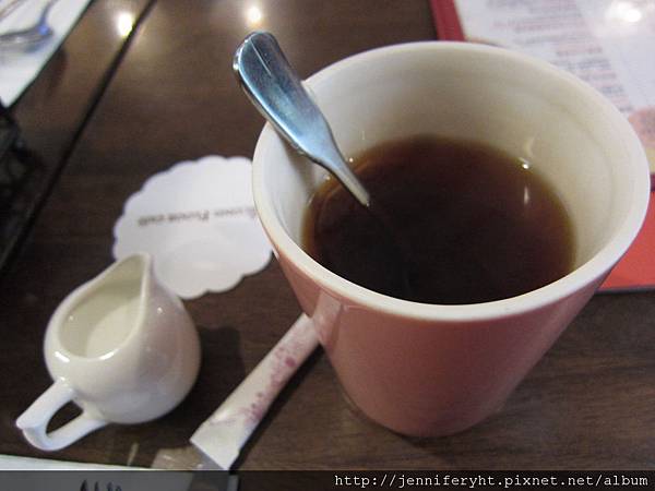 熱奶茶 熱奶茶