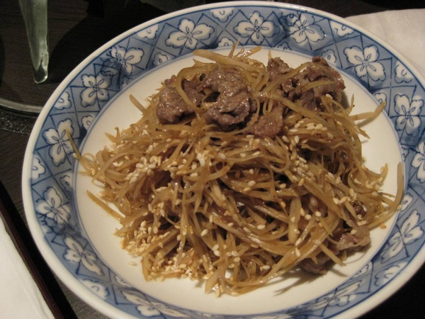 牛蒡炒牛肉 牛蒡炒牛肉