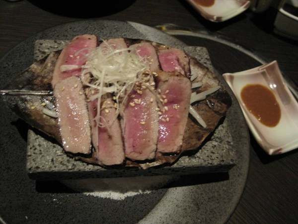 和牛朴葉石燒 和牛朴葉石燒