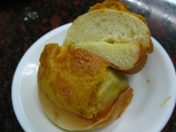 菠蘿油包 菠蘿油包