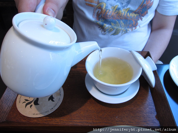 高山烏龍茶 高山烏龍茶