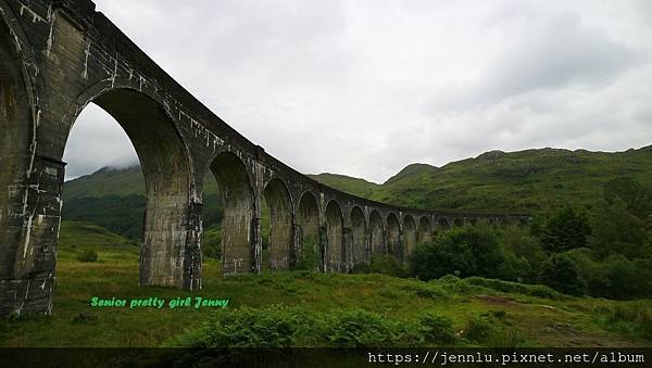 5 6 Glenfinnan Viaduct View Point (3).JPG