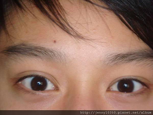 2-19-2011開始戴contacts.JPG