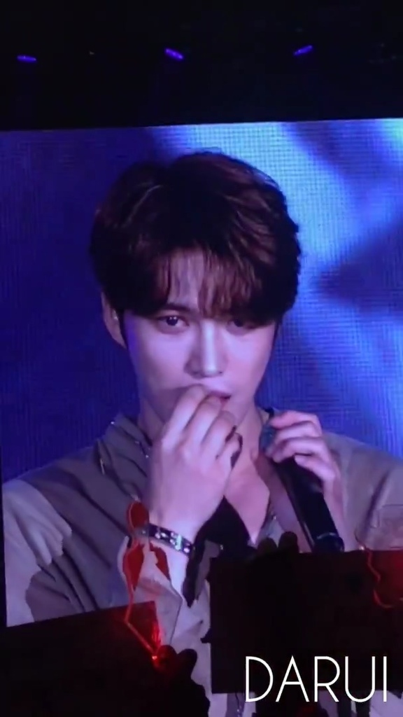 171105 김재중 KIM JAE JOONG FANS MEETING IN TAIWAN PART 4.mp4_20171122_234554.311.jpg