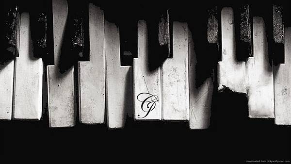 broken piano.jpg