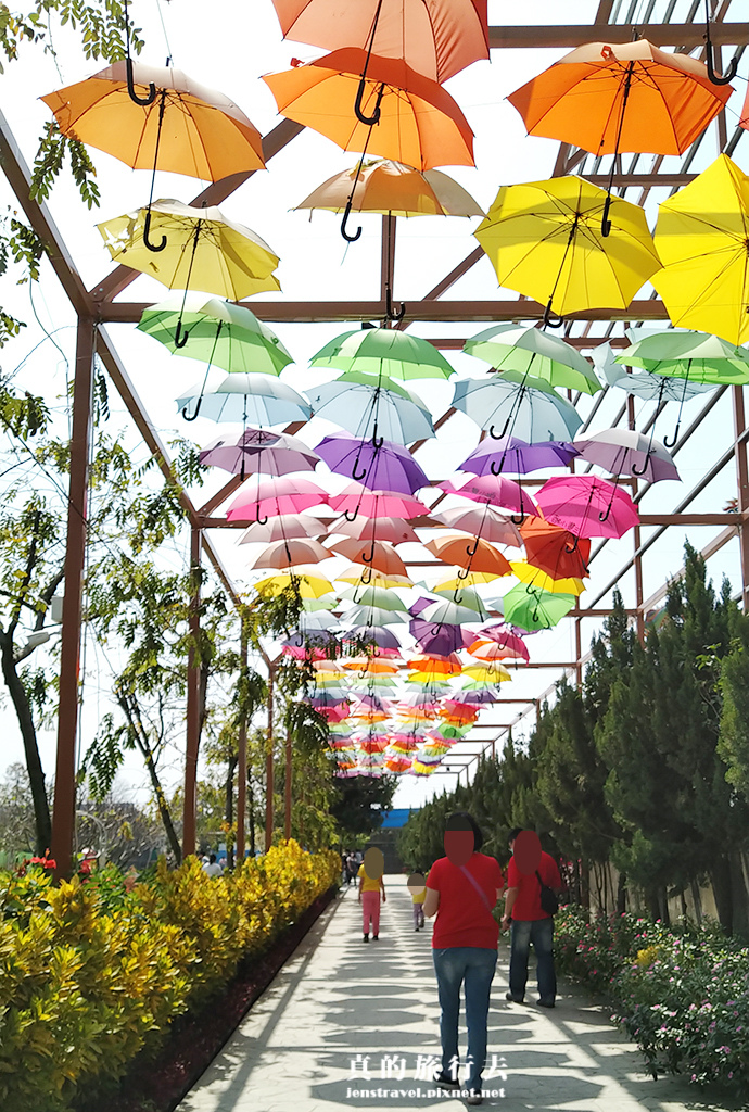 63.彩虹雨傘步道.jpg