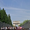 Arco di Tito , 前往古羅馬廣場的入口 ,  也可以用ROMA PASS快速通關