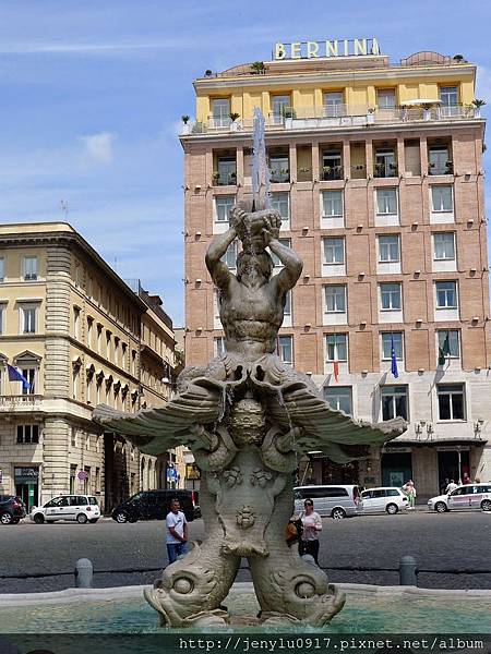 Piazza barberini 巴貝里尼廣場