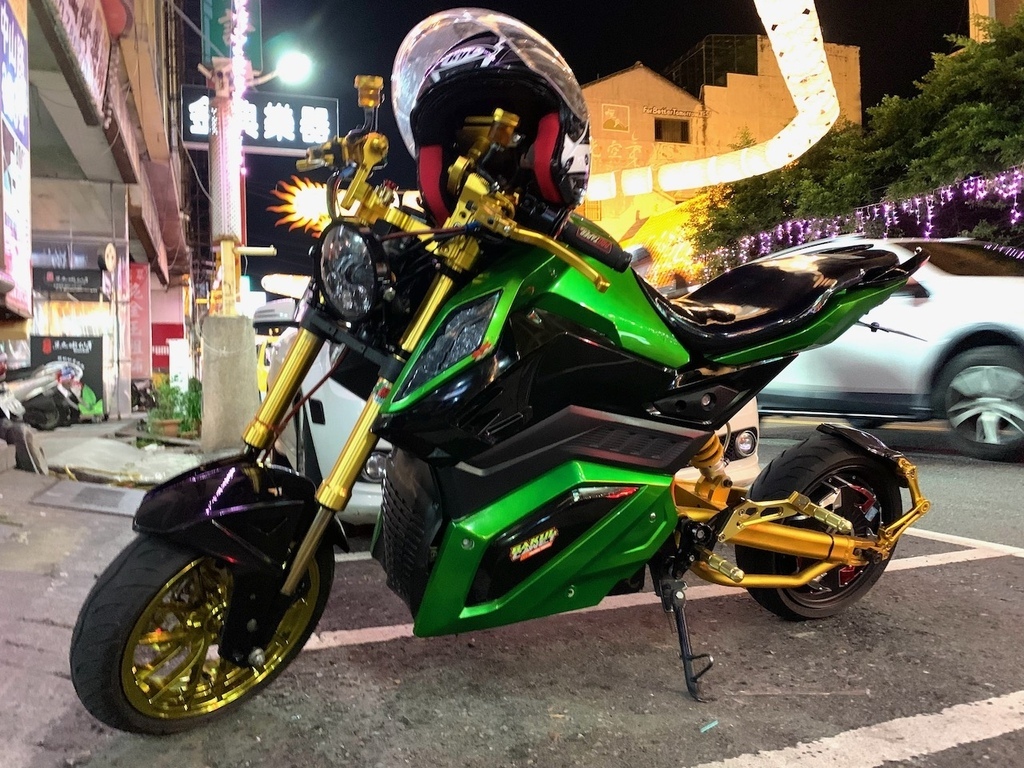 北漂長住拍攝的改裝電動車