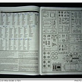左邊頁是色代碼提示,右邊頁就是零件標示圖~