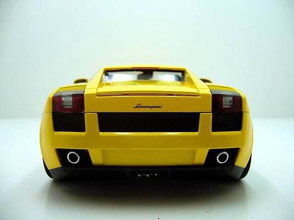 1/18 Lamborghini Gallardo