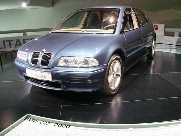 2000年BMW Z22