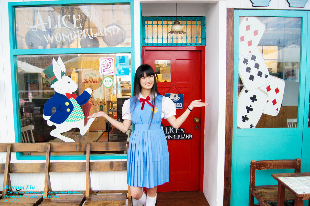 DSC08740-2.jpg DSC08740-2.jpg