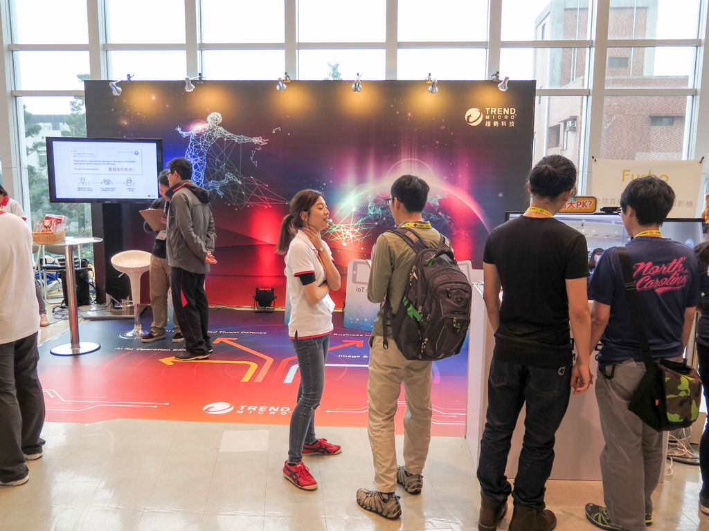 IMG_8981-2.jpg IMG_8981-2.jpg