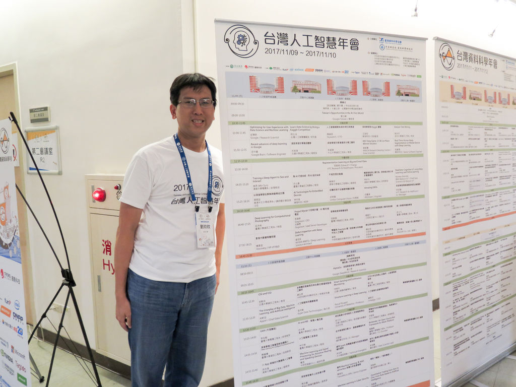 IMG_8990-2.jpg IMG_8990-2.jpg