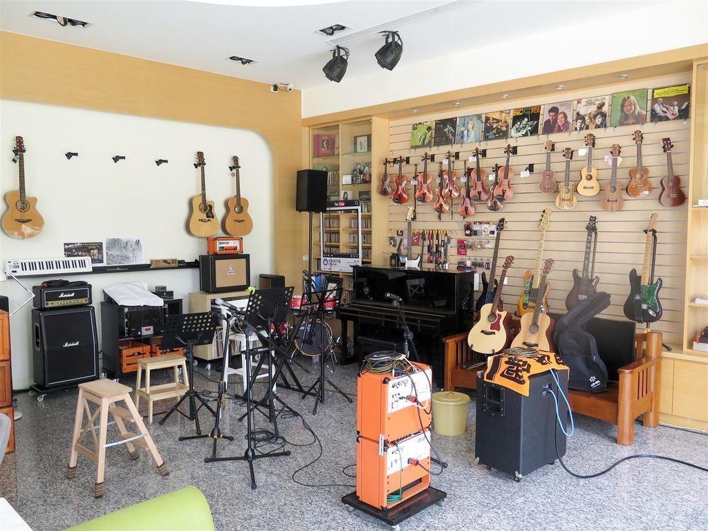 IMG_5955-2.jpg IMG_5955-2.jpg