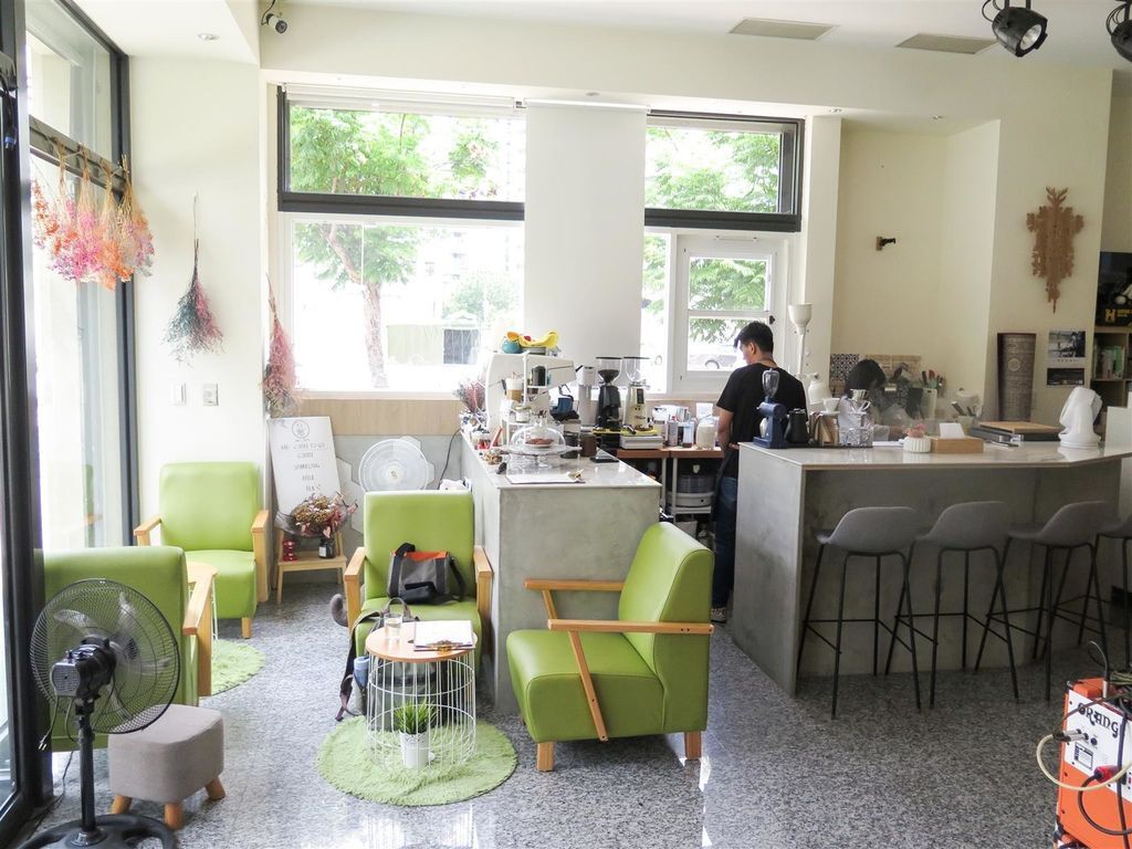 IMG_5953-2.jpg IMG_5953-2.jpg