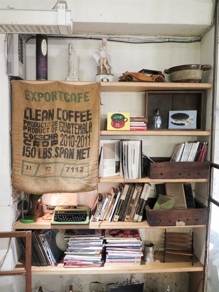 IMG_9709-2.jpg IMG_9709-2.jpg