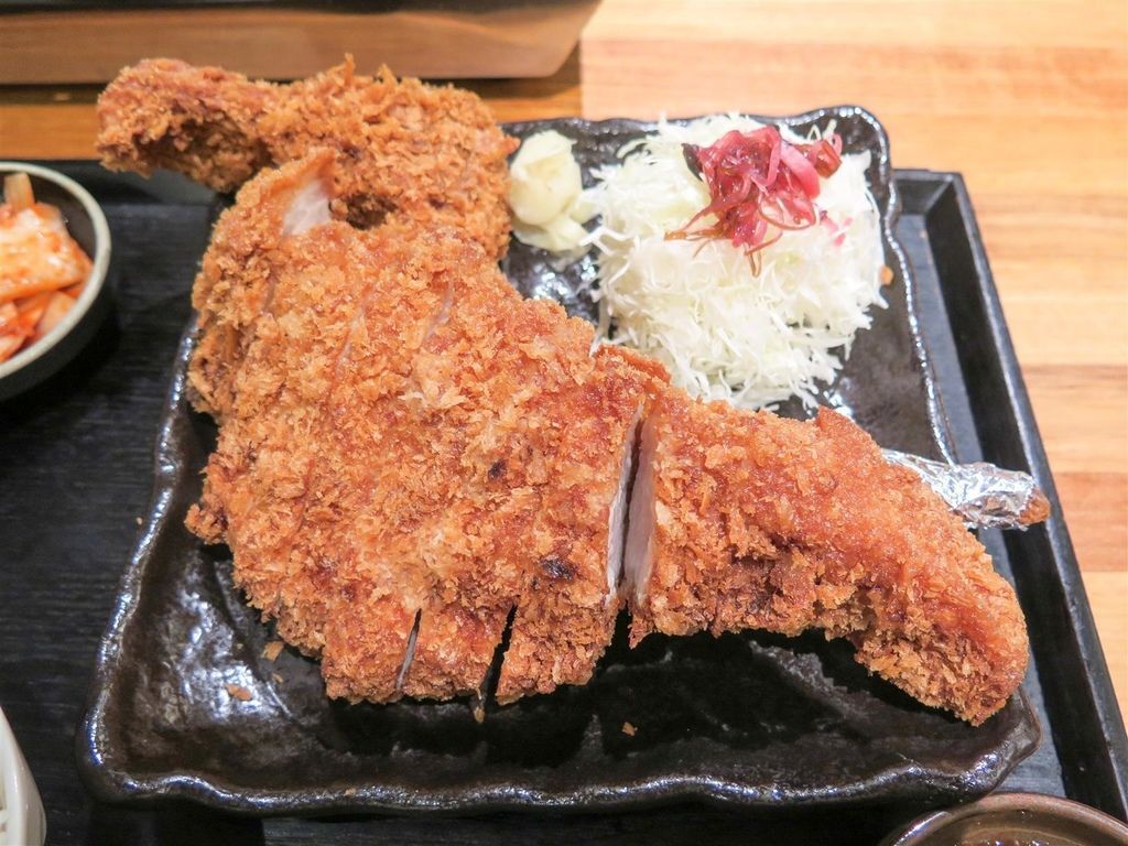 IMG_5562-2.jpg IMG_5562-2.jpg