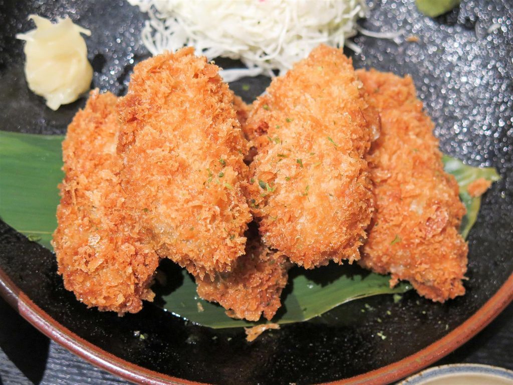 IMG_5570-2.jpg IMG_5570-2.jpg