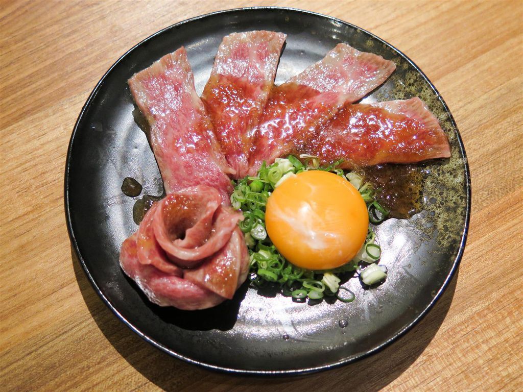 IMG_5571-2.jpg IMG_5571-2.jpg