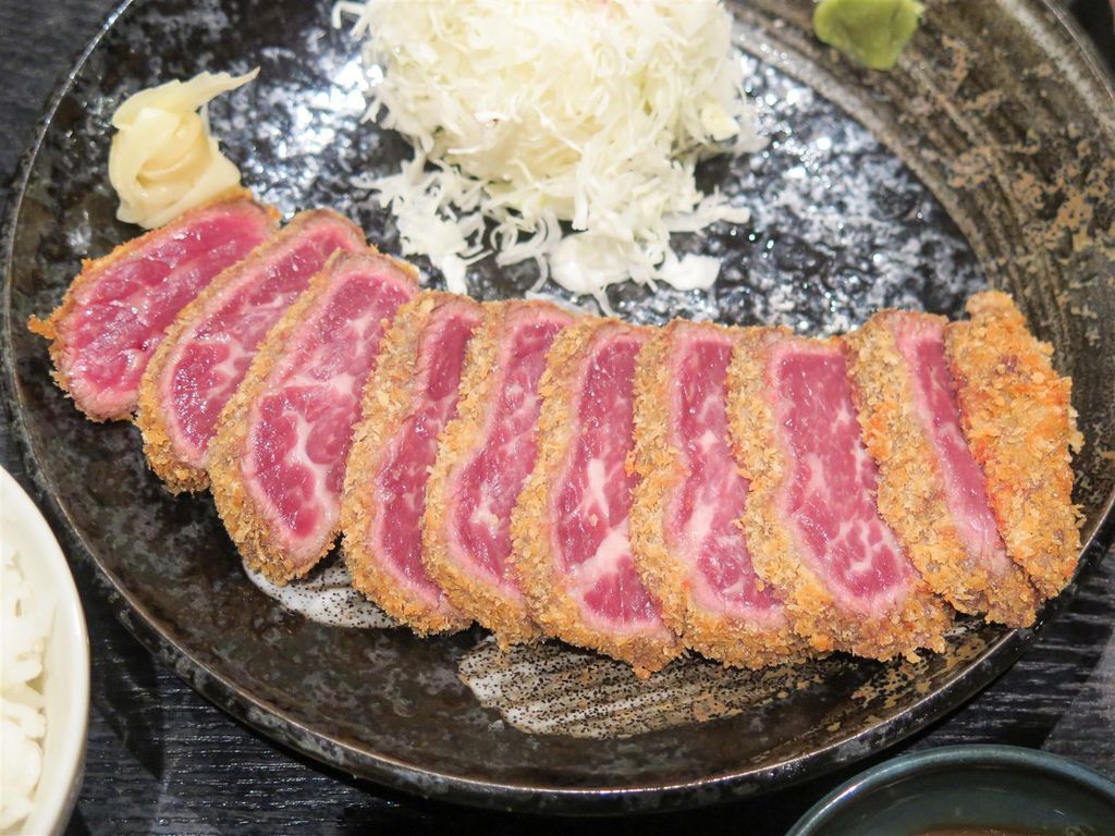 IMG_5578-2.jpg IMG_5578-2.jpg