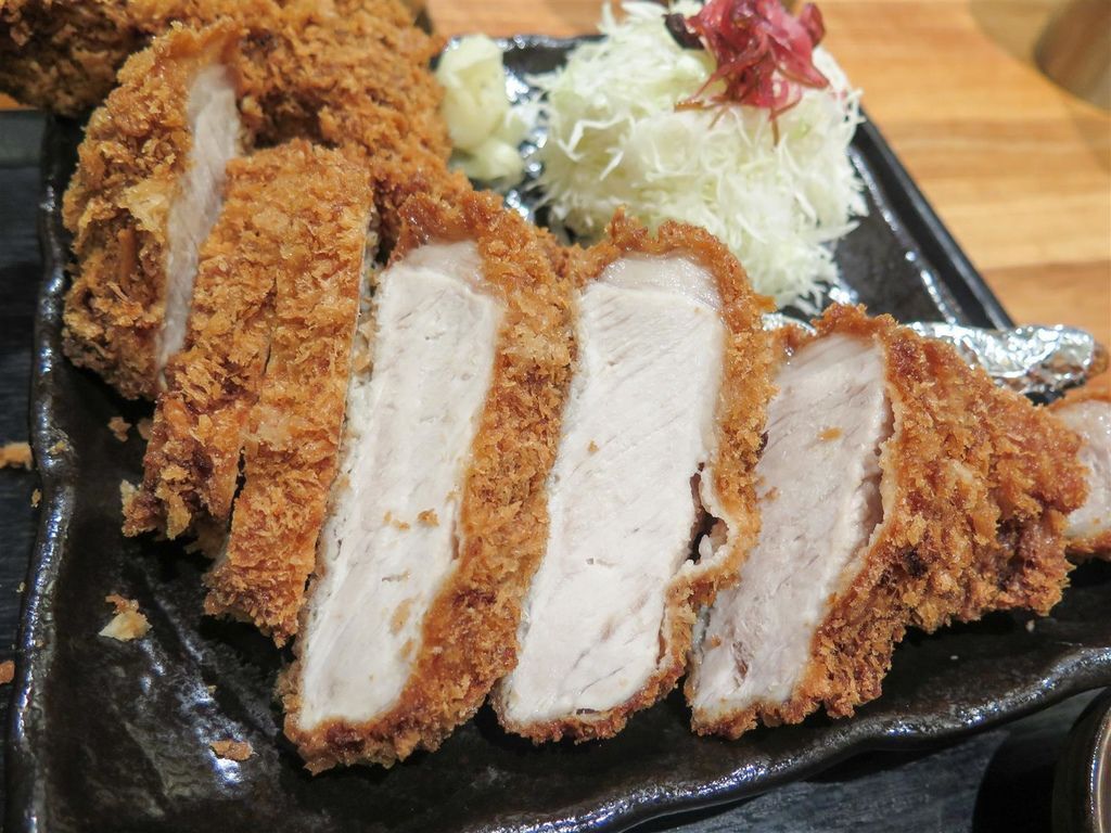 IMG_5584-2.jpg IMG_5584-2.jpg