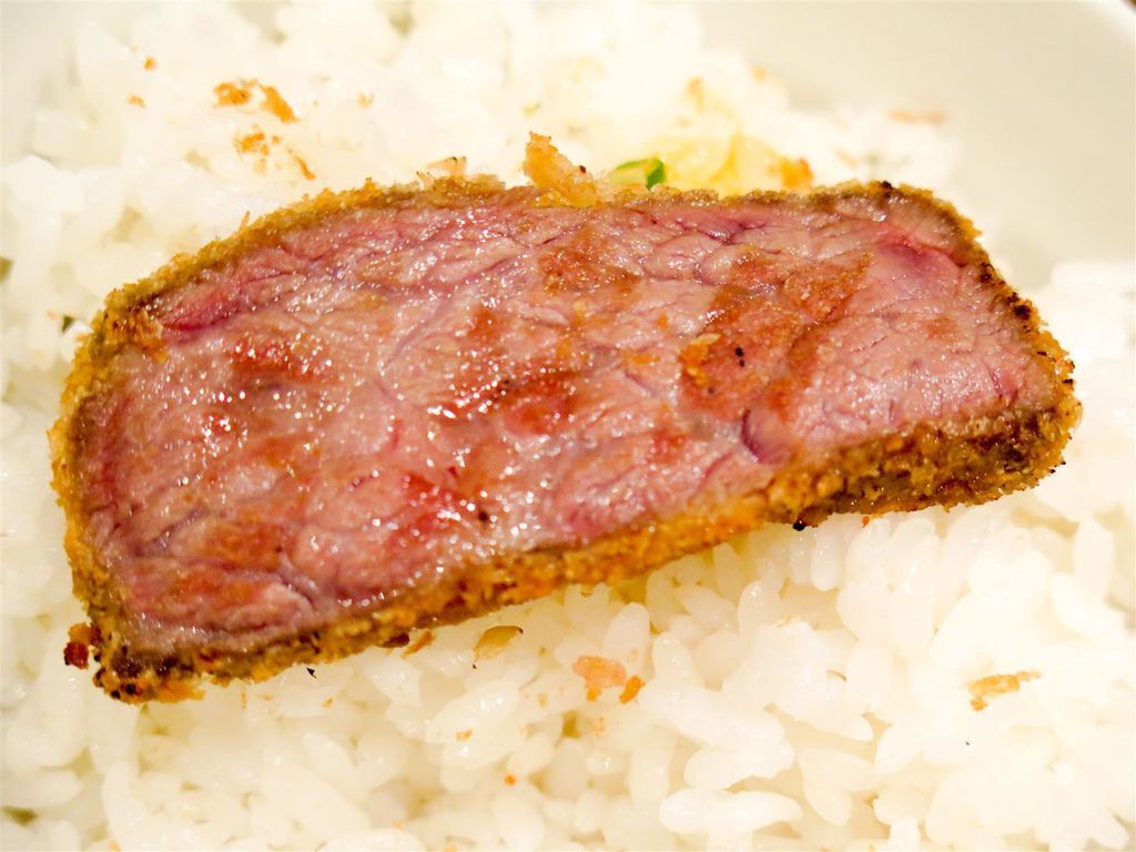 IMG_5590-2.jpg IMG_5590-2.jpg