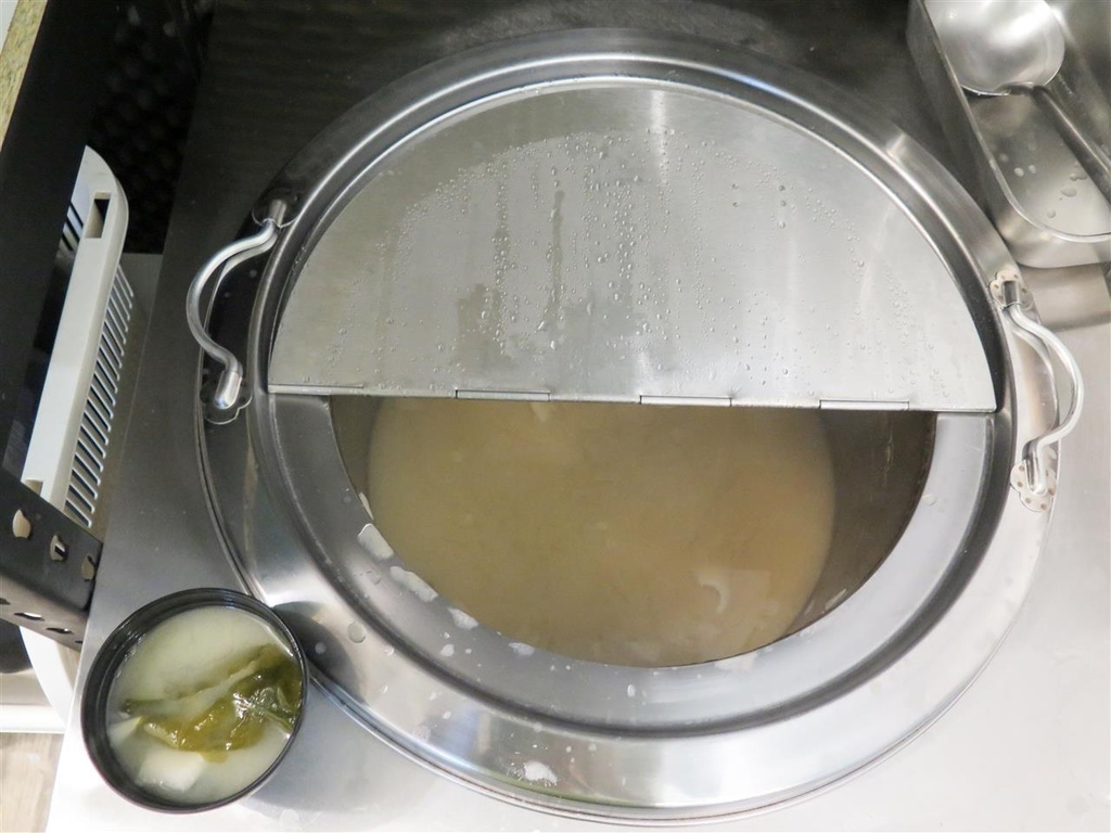 IMG_2605-2.jpg IMG_2605-2.jpg