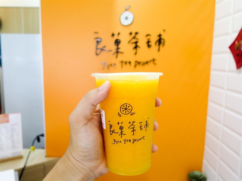 IMG_7588-2.jpg IMG_7588-2.jpg