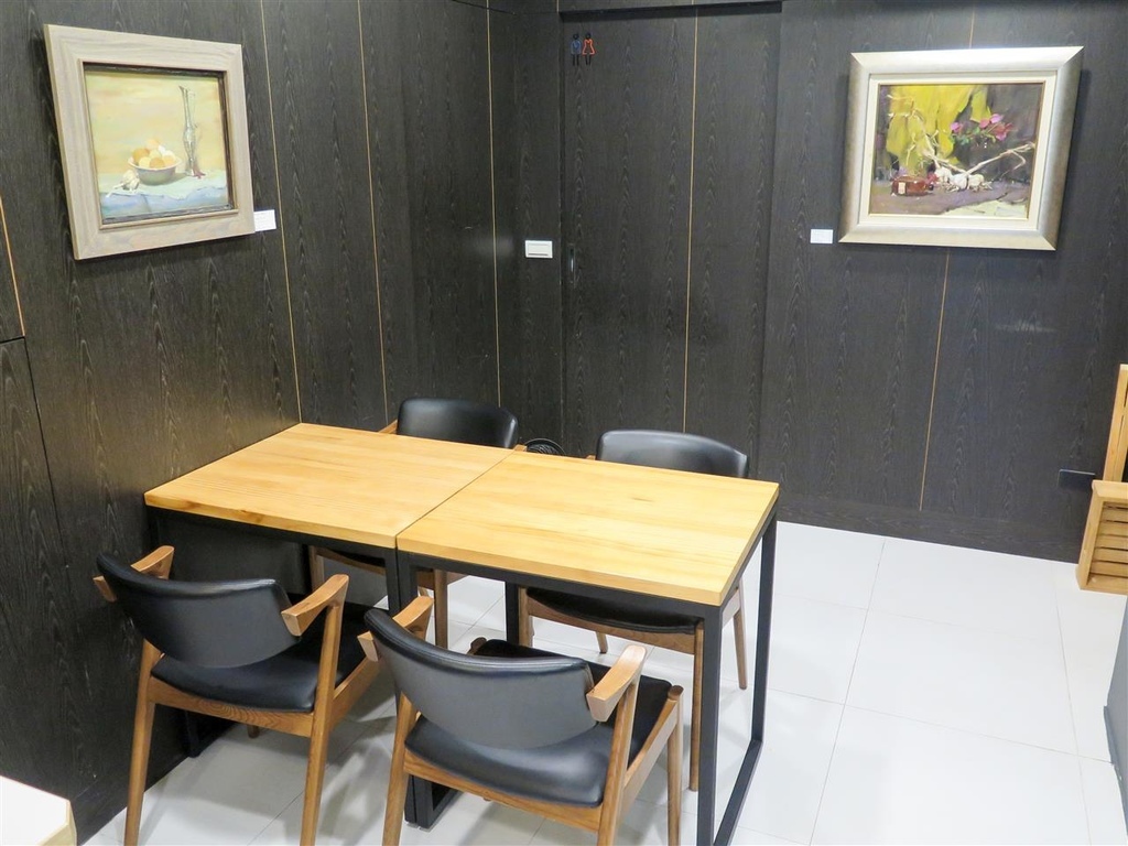 IMG_3550-2.jpg IMG_3550-2.jpg