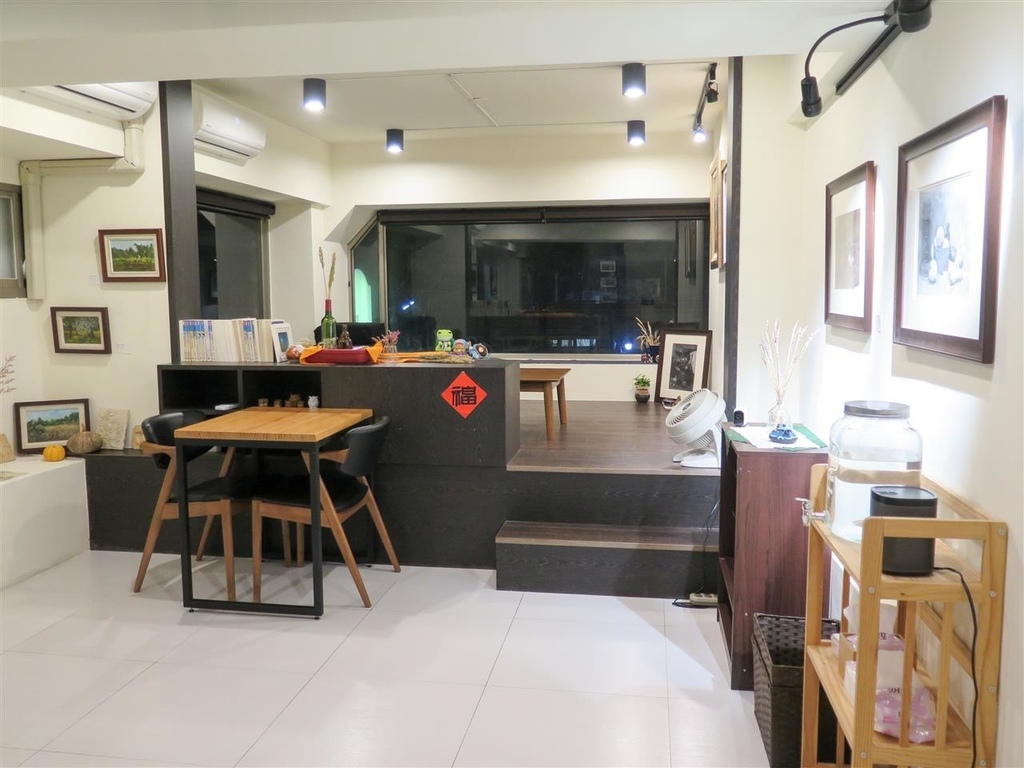 IMG_3565-2.jpg IMG_3565-2.jpg