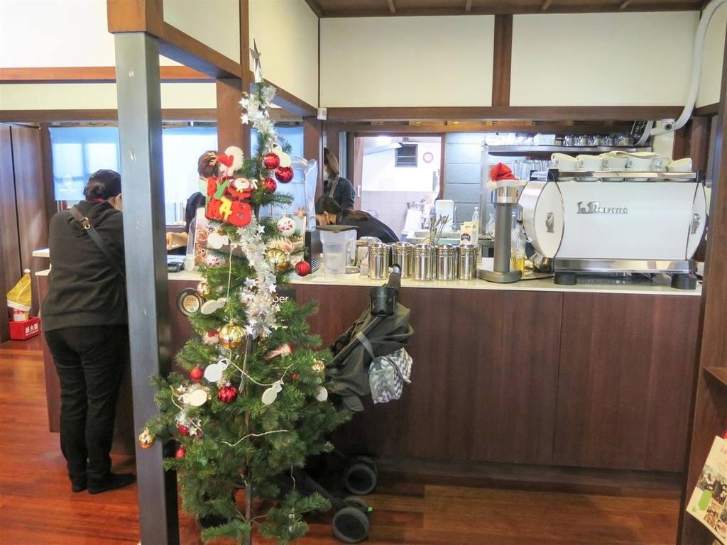 IMG_3778-2.jpg IMG_3778-2.jpg