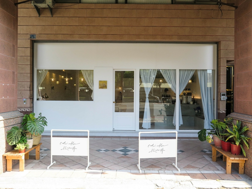 IMG_4968-2.jpg IMG_4968-2.jpg