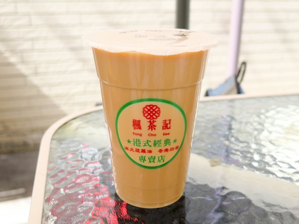 圖 [高雄市] 楓茶記冰火菠蘿油 高雄高美館店