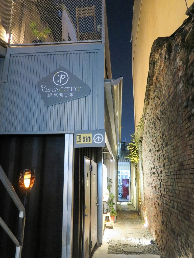 IMG_2710-2.jpg IMG_2710-2.jpg