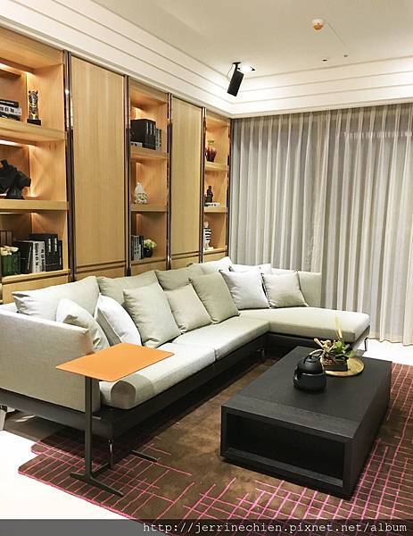 D.客廳(H82-A1F23) (3).JPG