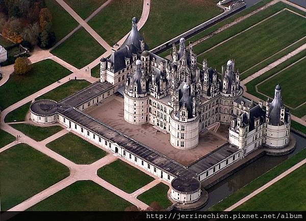 20160212 網路搜Chambord (3).jpg 20160212 網路搜Chambord (3).jpg