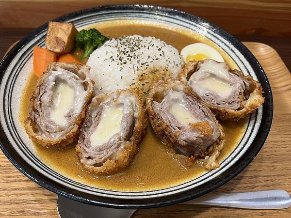 台北車站美食【羅本家咖哩】(附菜單)晶站巷弄內的好吃咖哩職人