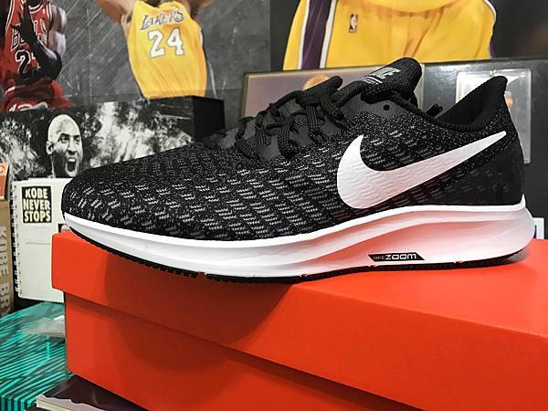 The nike air zoom hotsell pegasus 35