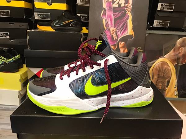 nike kobe 5 chaos