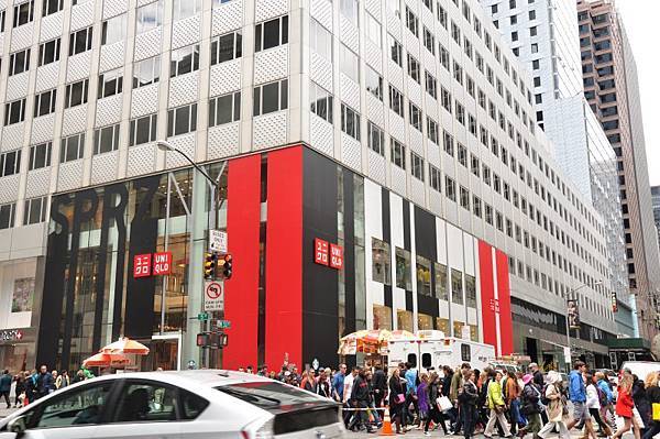 5th Ave. Uniqlo