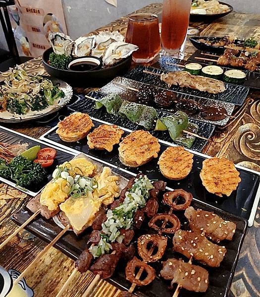 新竹療癒溫馨的居酒屋。毛起來喫寵物日式居酒屋- 民生店/炸串