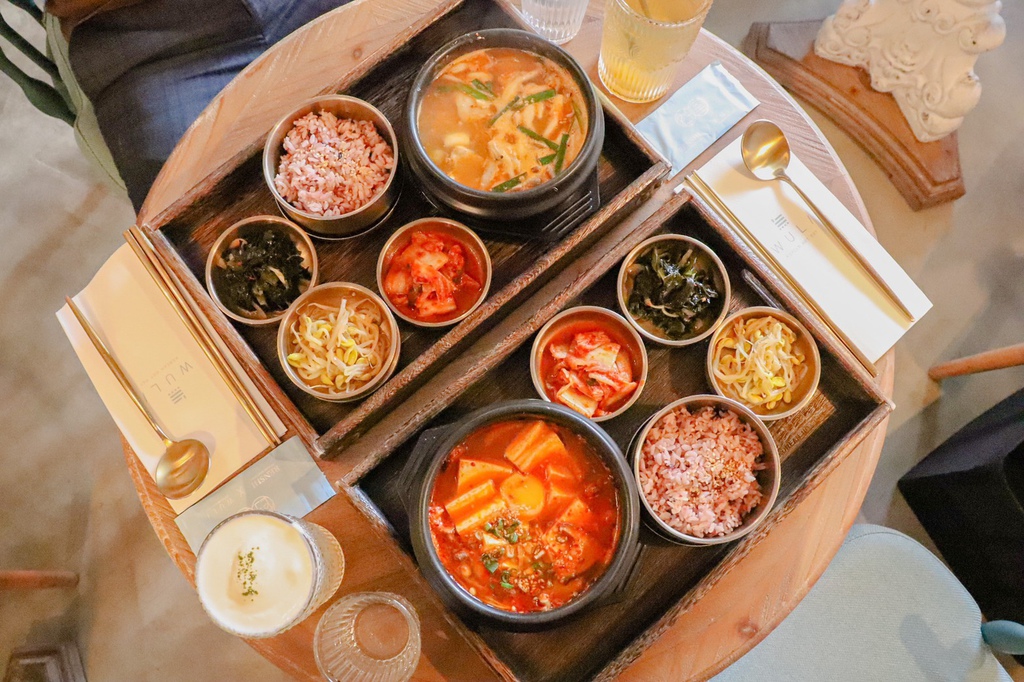 台中美食。西區∥無理WULI - 浪漫唯美的韓式料理店