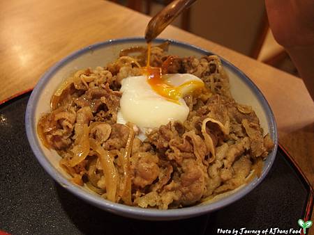 20141127牛洞食堂招牌牛丼