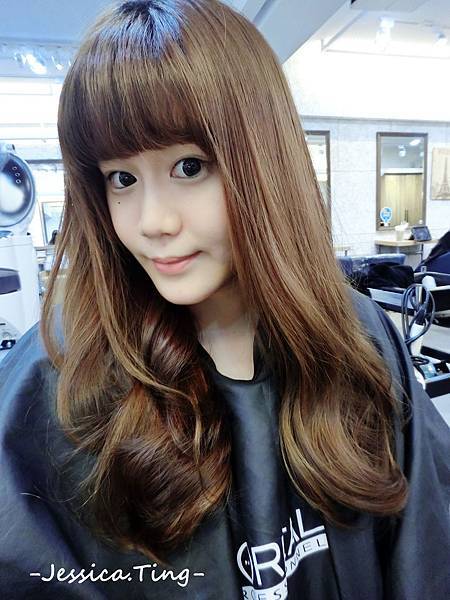 air 西门店。可浪漫又可率性的外国人感外翻微