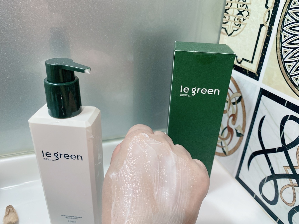 純開箱｜Le Green｜植萃洗沐組合｜深海B3修護沐浴精露