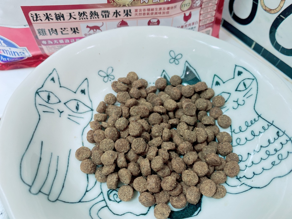 wdj推薦飼料｜Petzoo評價｜法米納天然熱帶水果寵糧｜F