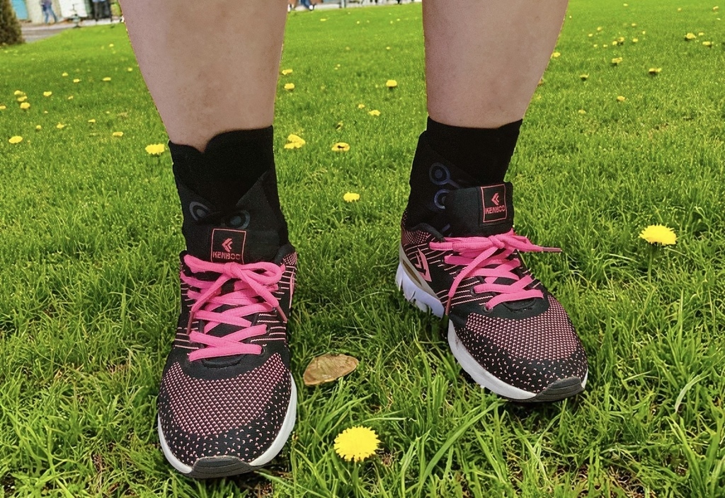 運動專用護踝分享康得適評價康得適貼紮機能護踝MIT台灣